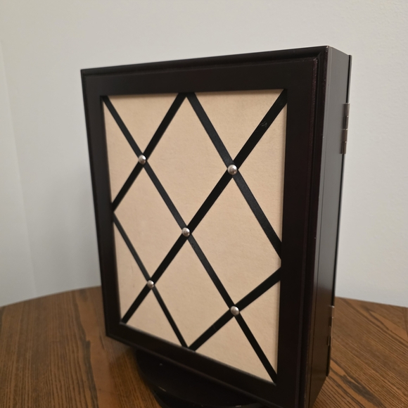 Black Rotating Display Case - Picture 6 of 7